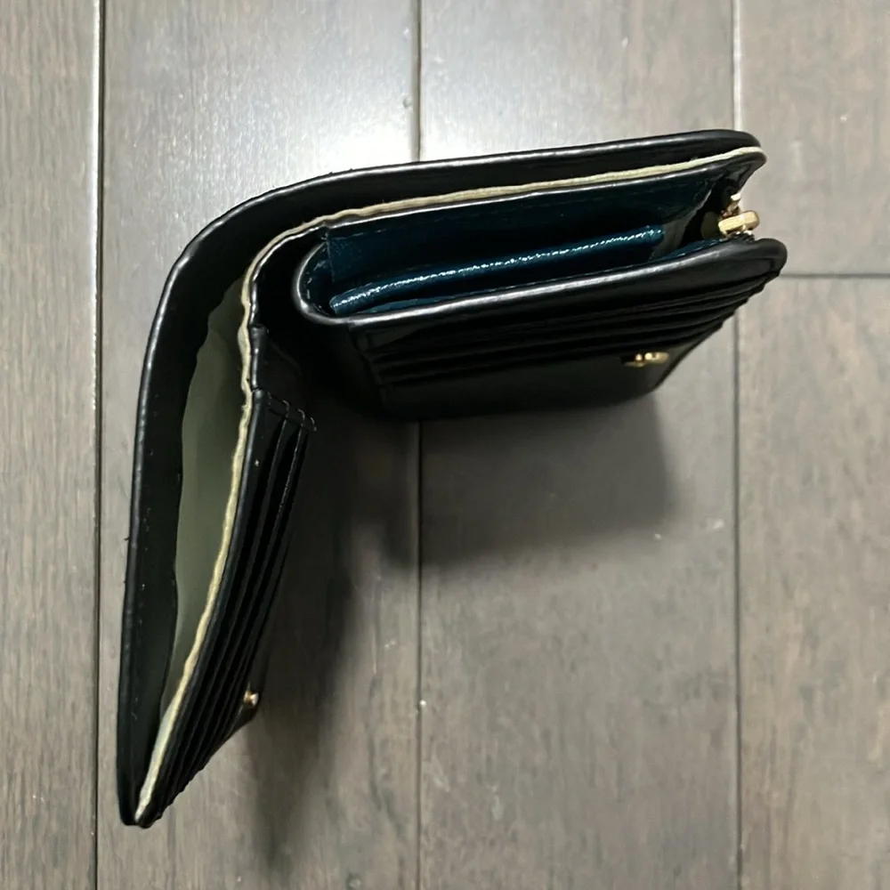 Marc Jacobs Wallet - Picture 4 of 9